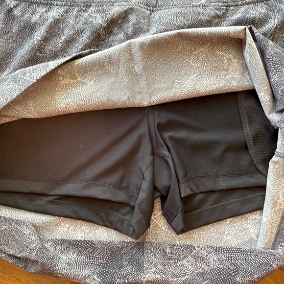 CLOUDVEIL Skort, Size XL, Grey Pattern - Picture 4 of 4
